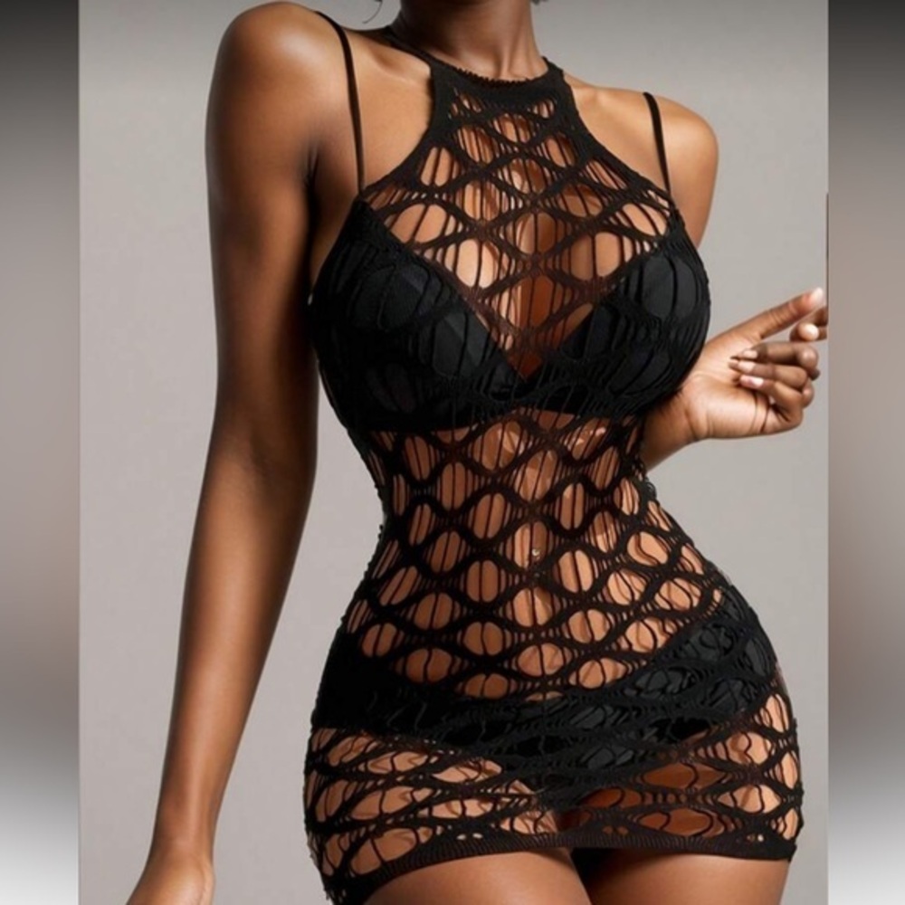 Black mesh coverup